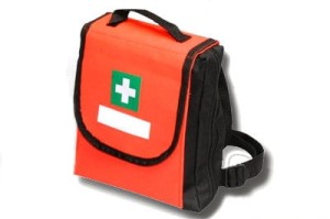 APTECZKA TURYSTYCZNA SAMOCHODOWA wyposażona DIN